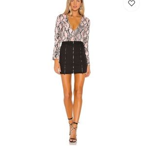 Black zip mini skirt